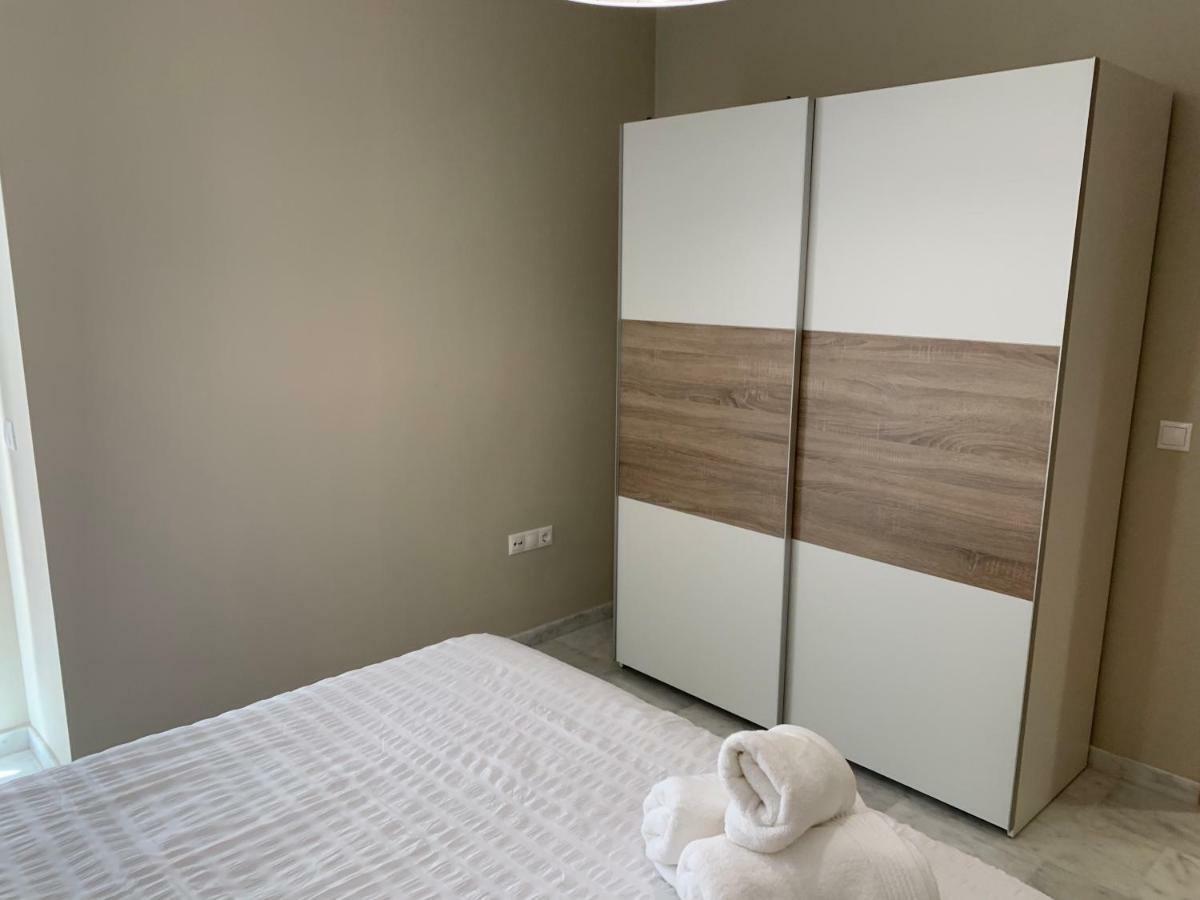 Apartment Center Bajo Parking Gratis *